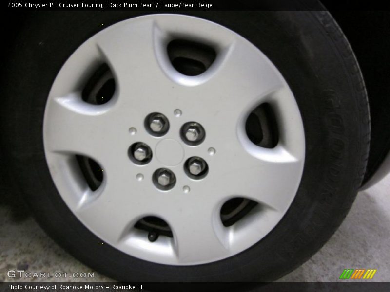 Dark Plum Pearl / Taupe/Pearl Beige 2005 Chrysler PT Cruiser Touring