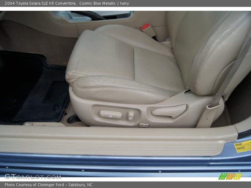 Cosmic Blue Metallic / Ivory 2004 Toyota Solara SLE V6 Convertible
