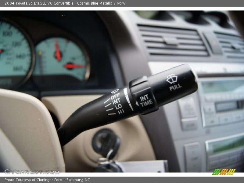 Controls of 2004 Solara SLE V6 Convertible