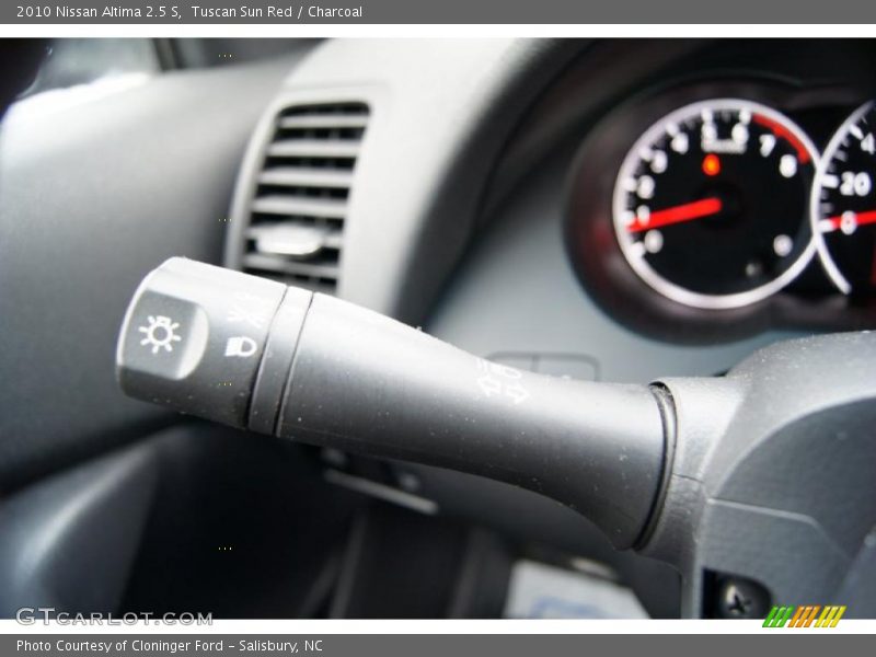 Tuscan Sun Red / Charcoal 2010 Nissan Altima 2.5 S