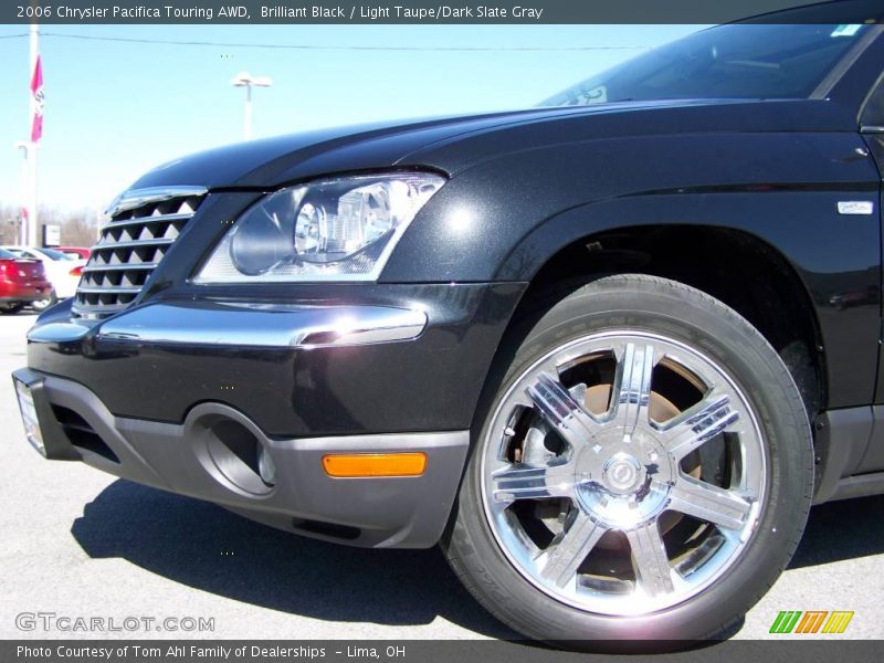 Brilliant Black / Light Taupe/Dark Slate Gray 2006 Chrysler Pacifica Touring AWD