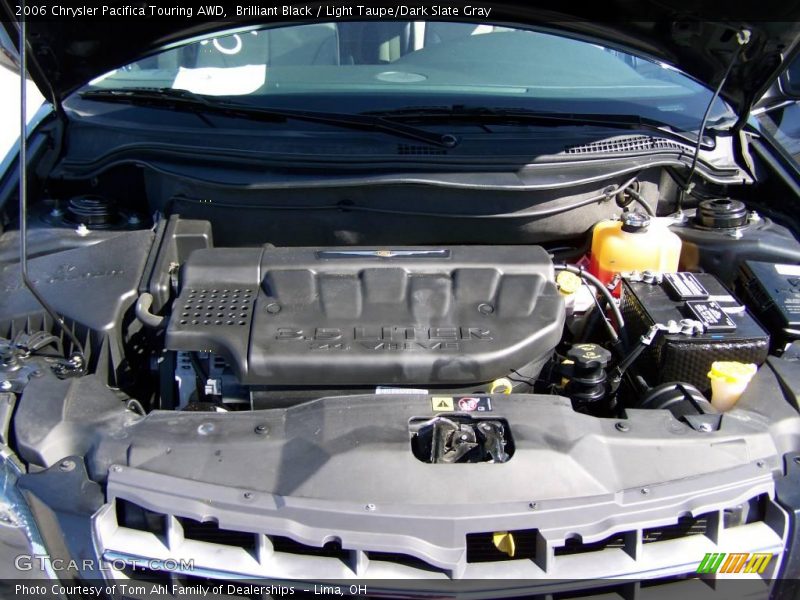 Brilliant Black / Light Taupe/Dark Slate Gray 2006 Chrysler Pacifica Touring AWD