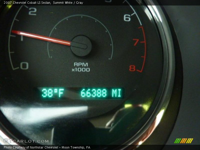 Summit White / Gray 2007 Chevrolet Cobalt LS Sedan