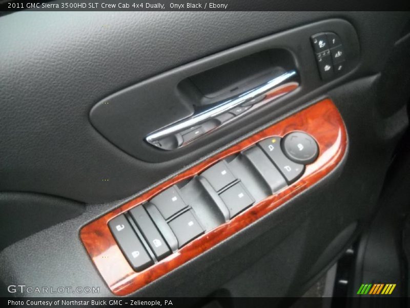 Onyx Black / Ebony 2011 GMC Sierra 3500HD SLT Crew Cab 4x4 Dually