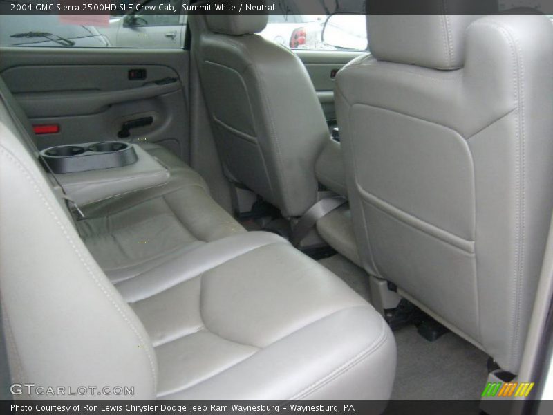 Summit White / Neutral 2004 GMC Sierra 2500HD SLE Crew Cab