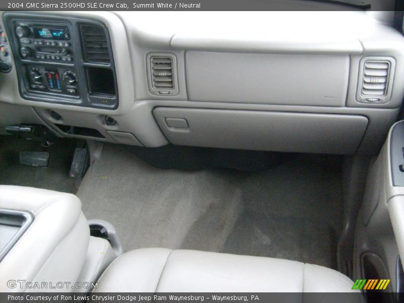 Summit White / Neutral 2004 GMC Sierra 2500HD SLE Crew Cab
