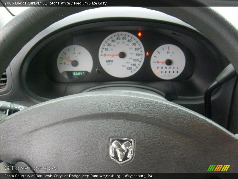 Stone White / Medium Slate Gray 2006 Dodge Caravan SE