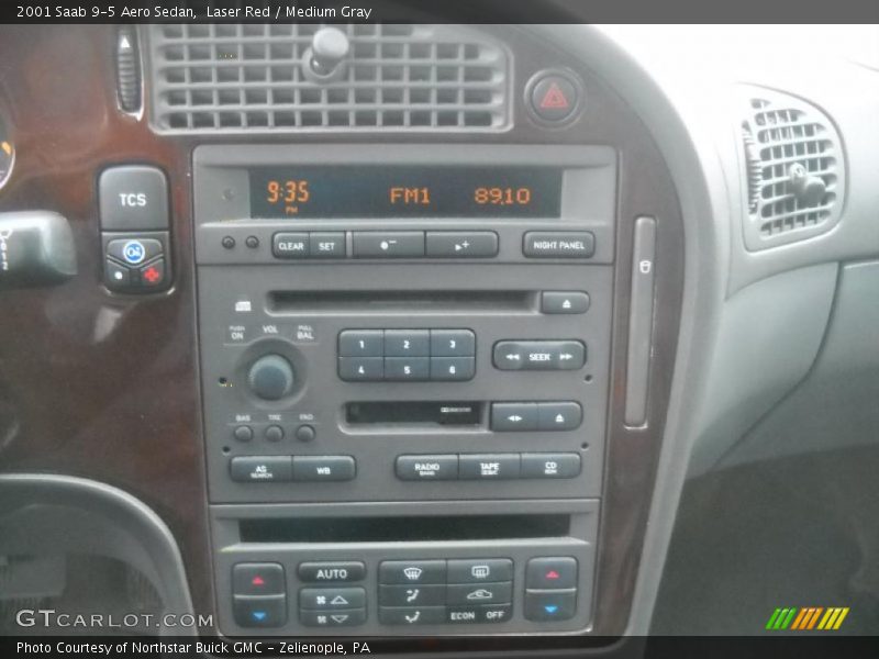 Controls of 2001 9-5 Aero Sedan
