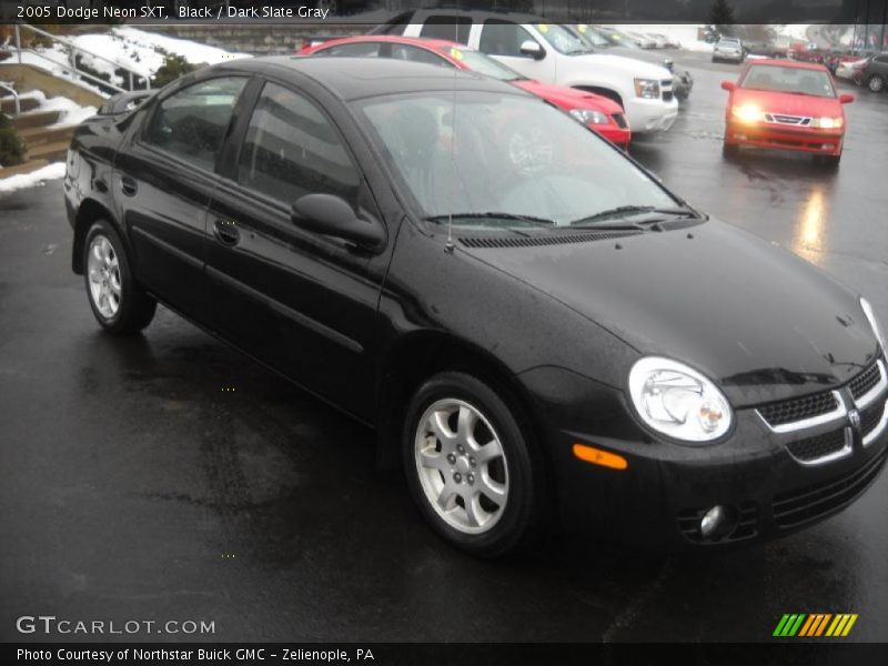 Black / Dark Slate Gray 2005 Dodge Neon SXT