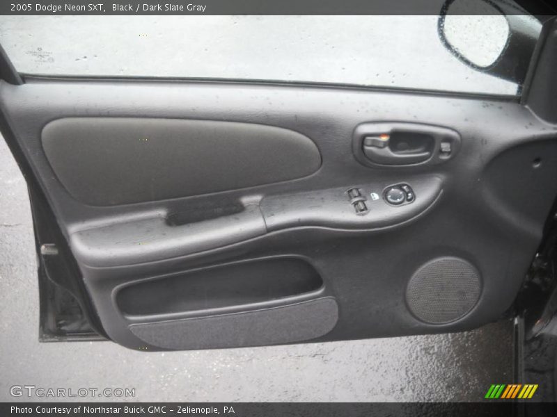 Black / Dark Slate Gray 2005 Dodge Neon SXT