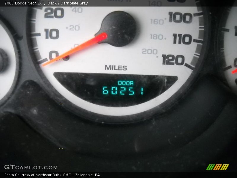Black / Dark Slate Gray 2005 Dodge Neon SXT