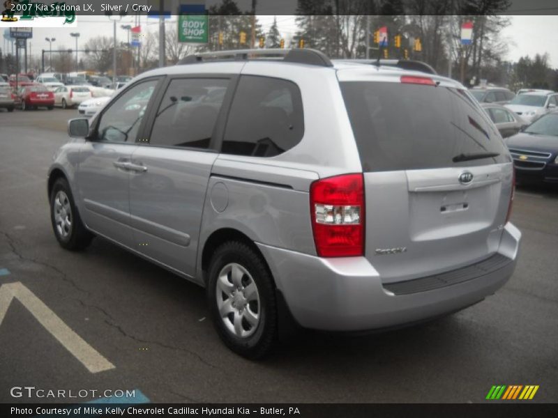 Silver / Gray 2007 Kia Sedona LX