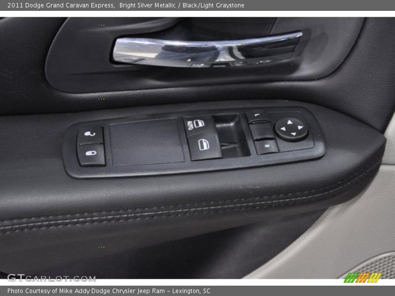 Bright Silver Metallic / Black/Light Graystone 2011 Dodge Grand Caravan Express