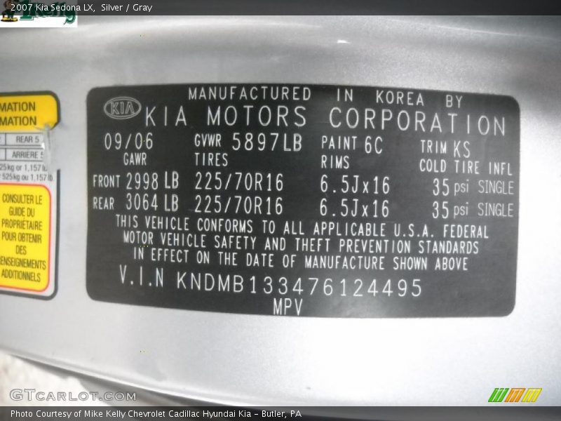 Silver / Gray 2007 Kia Sedona LX