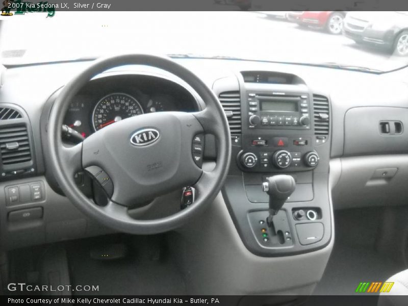 Silver / Gray 2007 Kia Sedona LX