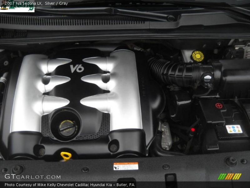 Silver / Gray 2007 Kia Sedona LX