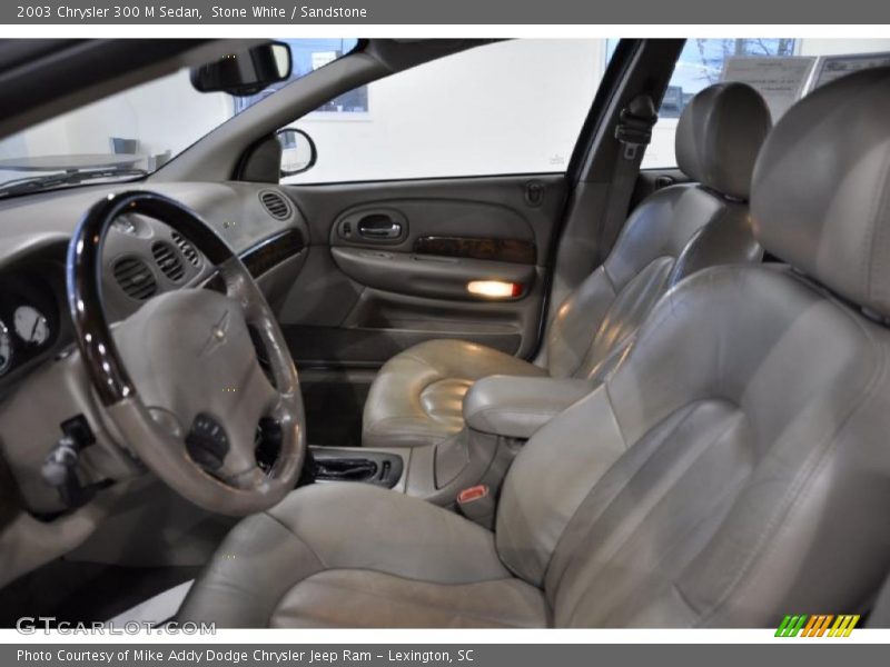  2003 300 M Sedan Sandstone Interior