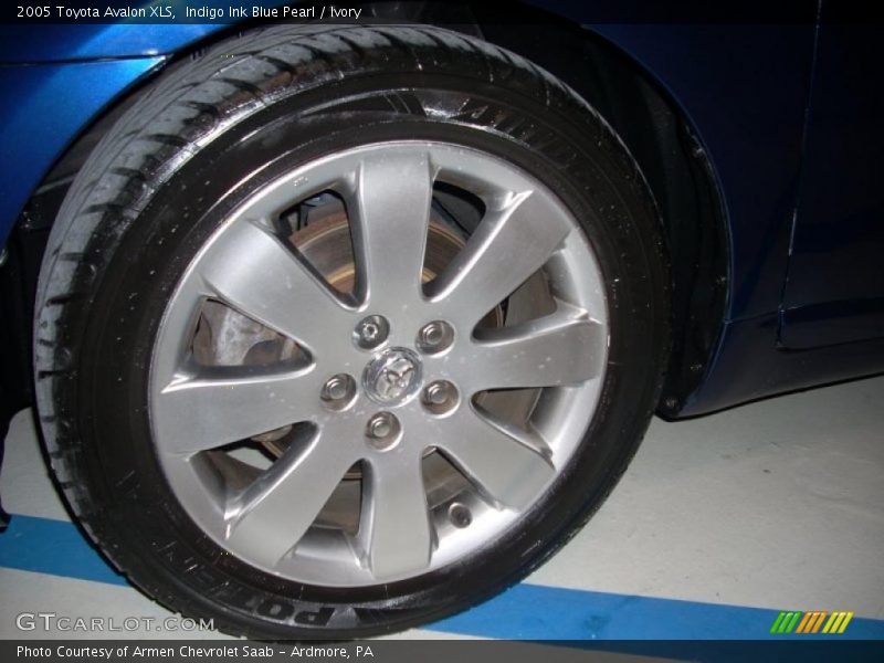 Indigo Ink Blue Pearl / Ivory 2005 Toyota Avalon XLS