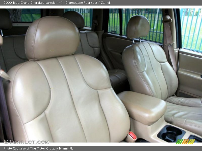  2000 Grand Cherokee Laredo 4x4 Camel Interior