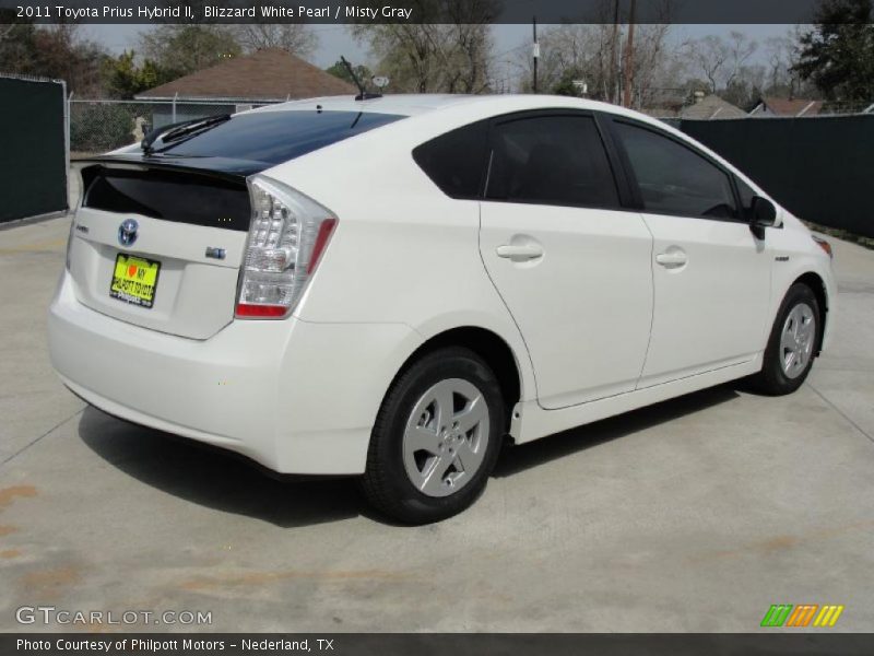 Blizzard White Pearl / Misty Gray 2011 Toyota Prius Hybrid II