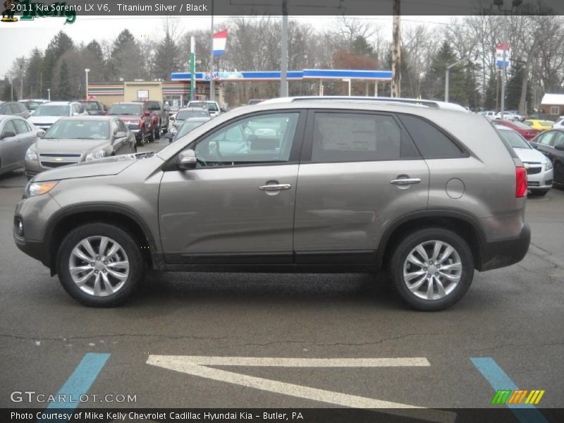 Titanium Silver / Black 2011 Kia Sorento LX V6