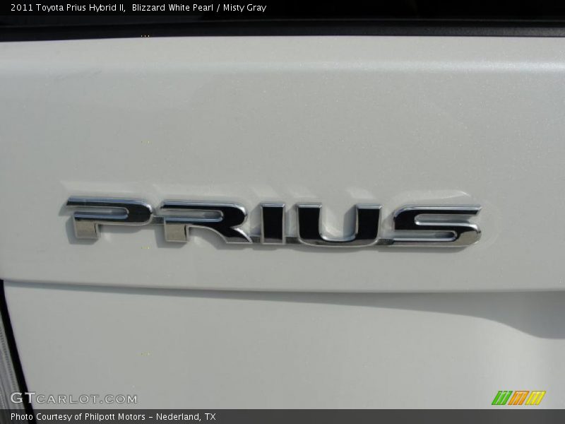 Blizzard White Pearl / Misty Gray 2011 Toyota Prius Hybrid II