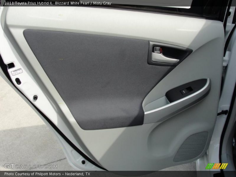 Blizzard White Pearl / Misty Gray 2011 Toyota Prius Hybrid II