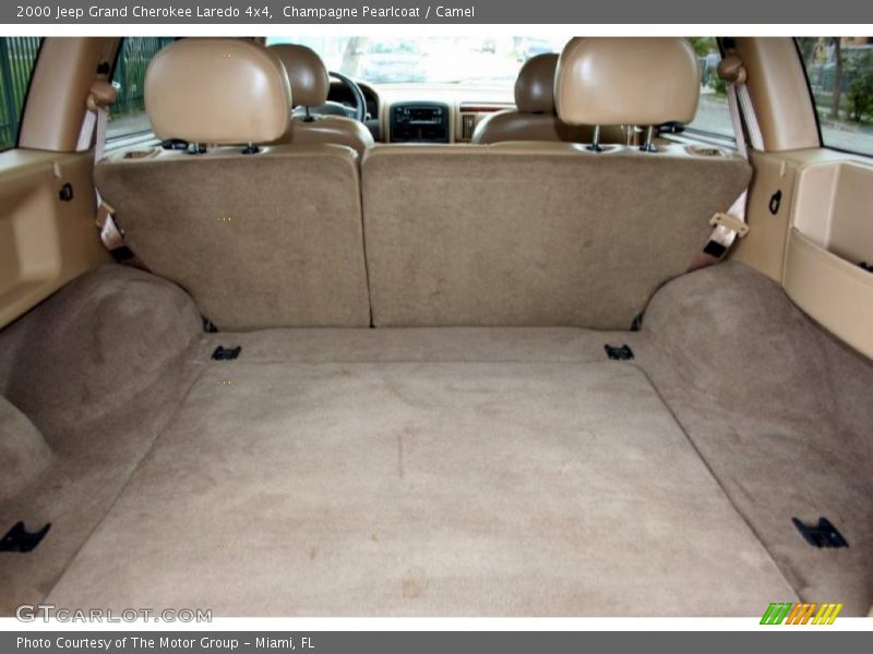  2000 Grand Cherokee Laredo 4x4 Trunk