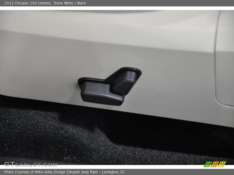 Stone White / Black 2011 Chrysler 200 Limited