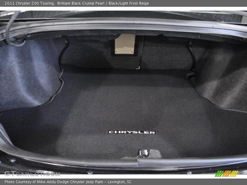 Brilliant Black Crystal Pearl / Black/Light Frost Beige 2011 Chrysler 200 Touring