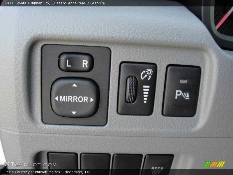 Blizzard White Pearl / Graphite 2011 Toyota 4Runner SR5