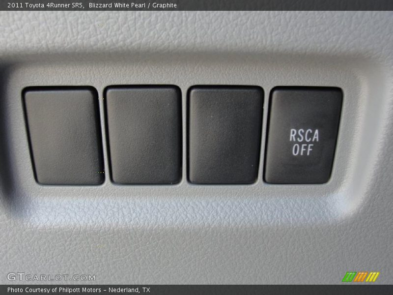 Blizzard White Pearl / Graphite 2011 Toyota 4Runner SR5