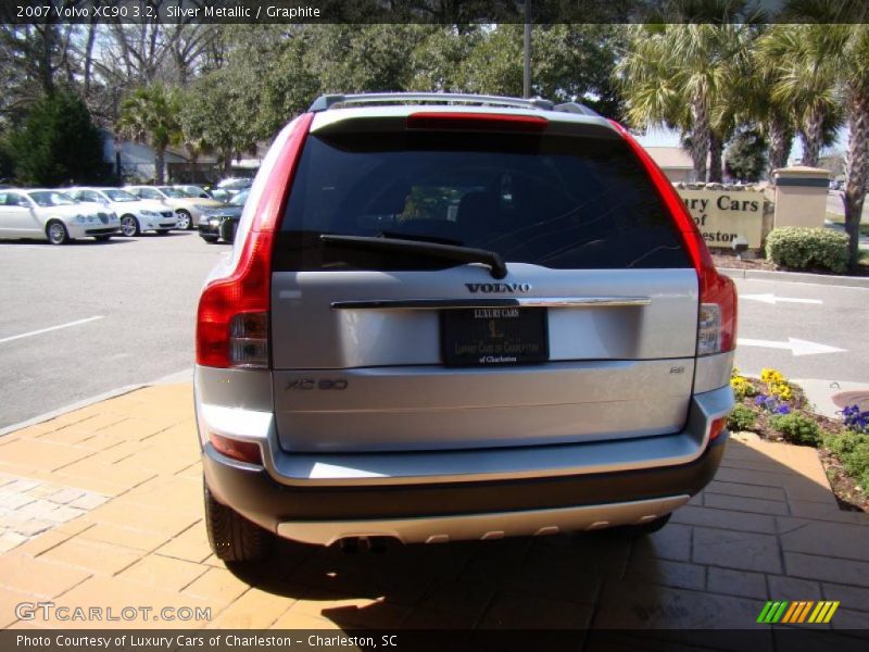 Silver Metallic / Graphite 2007 Volvo XC90 3.2
