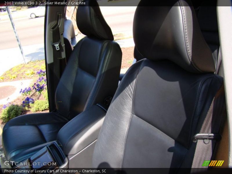 Silver Metallic / Graphite 2007 Volvo XC90 3.2