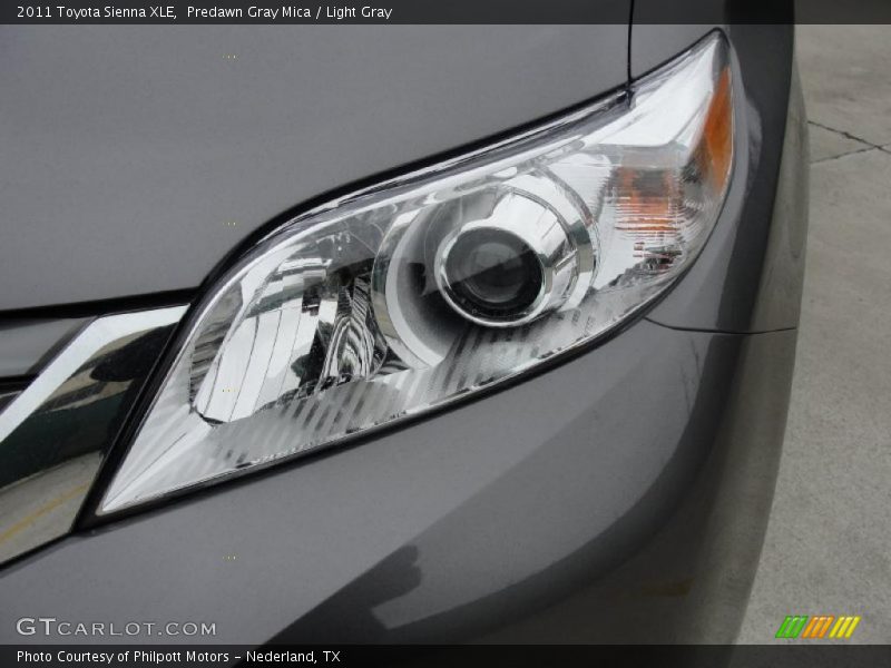 Predawn Gray Mica / Light Gray 2011 Toyota Sienna XLE