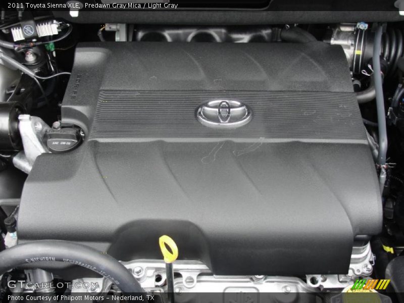 Predawn Gray Mica / Light Gray 2011 Toyota Sienna XLE