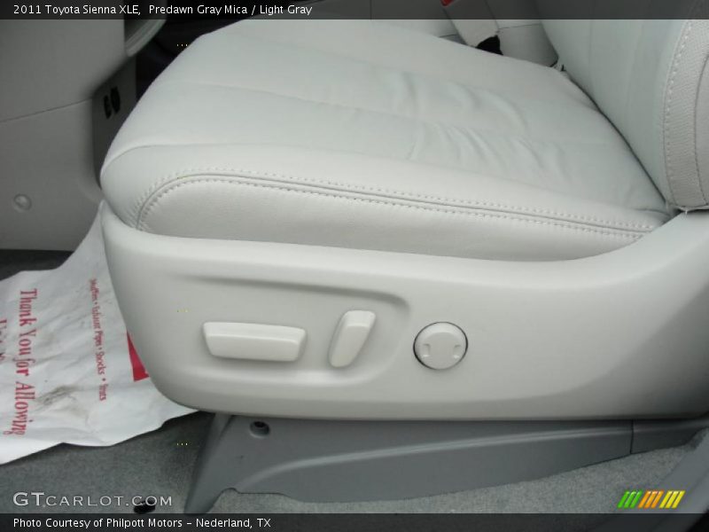 Predawn Gray Mica / Light Gray 2011 Toyota Sienna XLE
