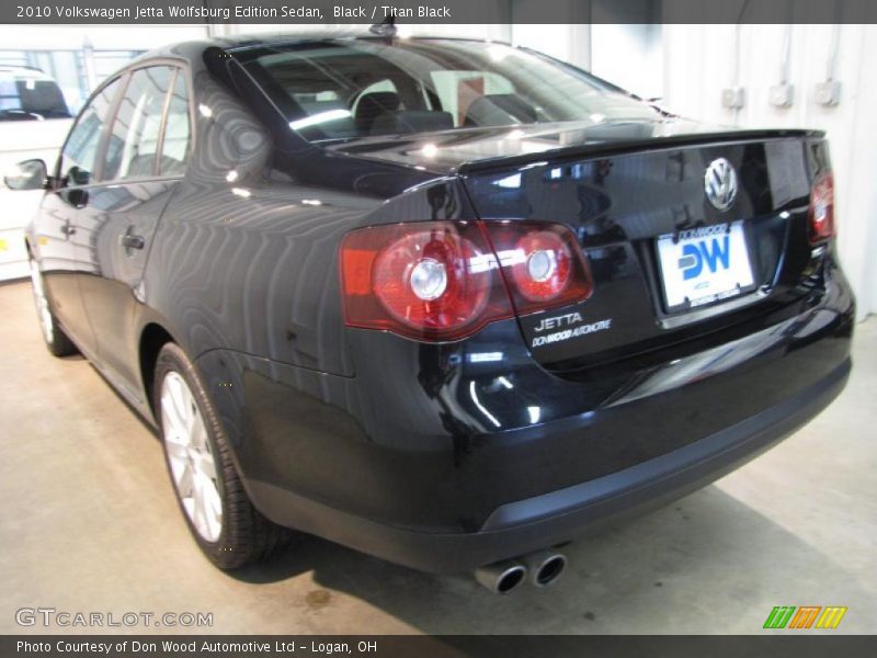 Black / Titan Black 2010 Volkswagen Jetta Wolfsburg Edition Sedan
