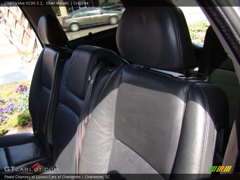 Silver Metallic / Graphite 2007 Volvo XC90 3.2