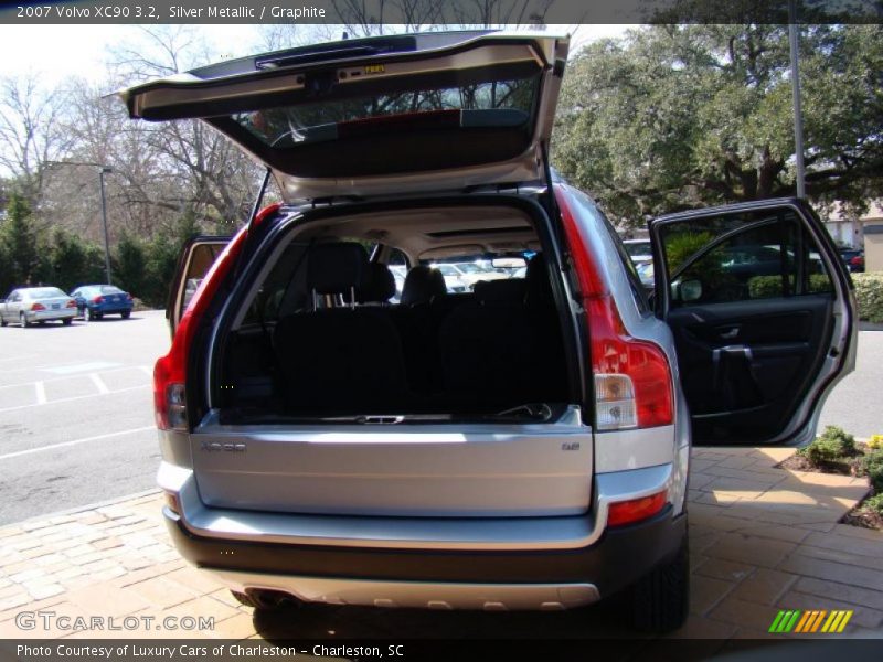 Silver Metallic / Graphite 2007 Volvo XC90 3.2