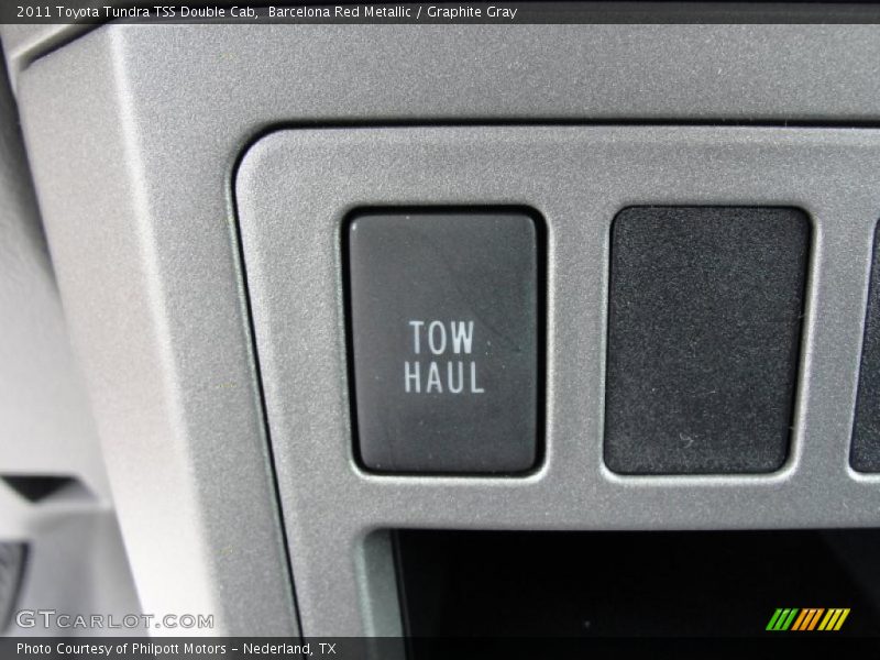 Barcelona Red Metallic / Graphite Gray 2011 Toyota Tundra TSS Double Cab