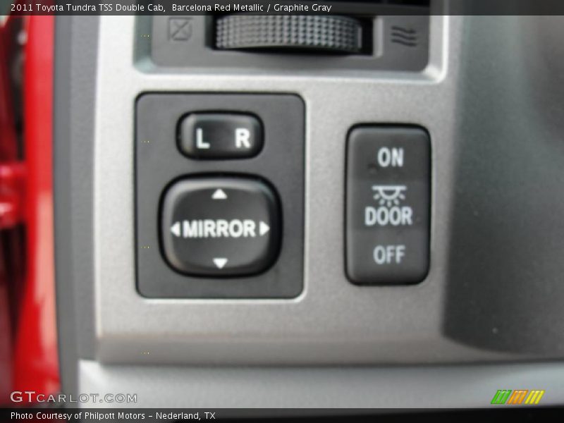 Controls of 2011 Tundra TSS Double Cab
