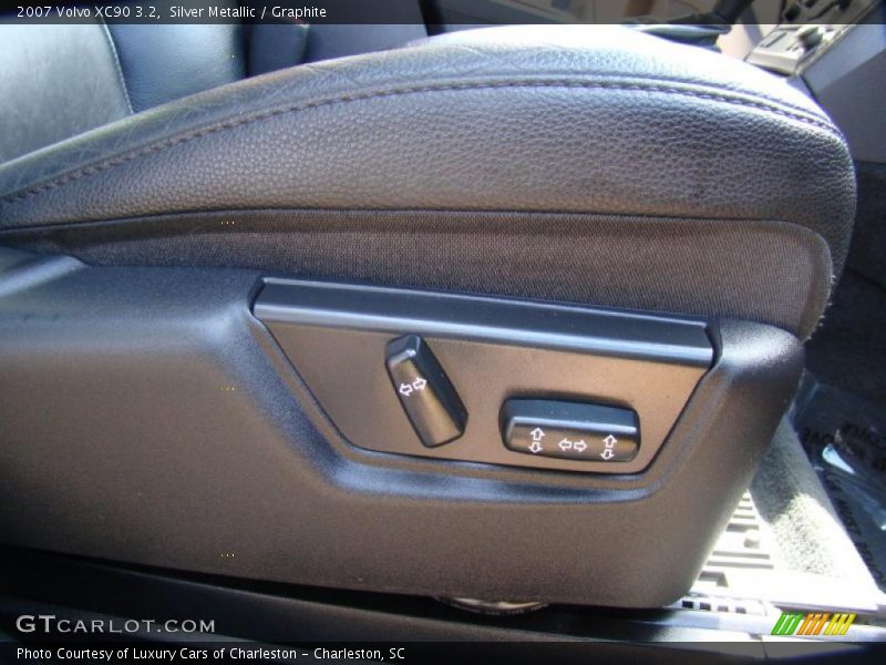 Silver Metallic / Graphite 2007 Volvo XC90 3.2