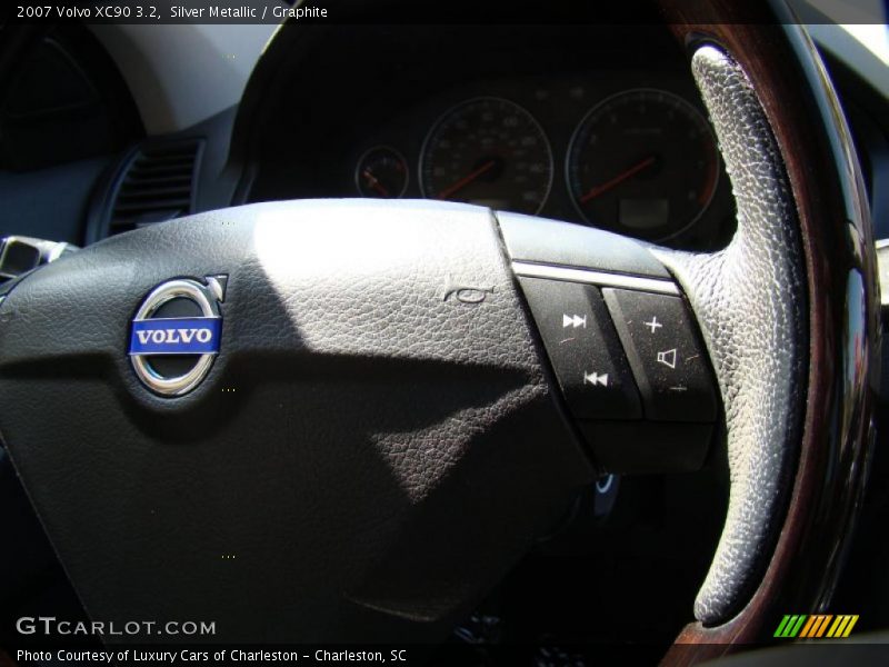 Silver Metallic / Graphite 2007 Volvo XC90 3.2
