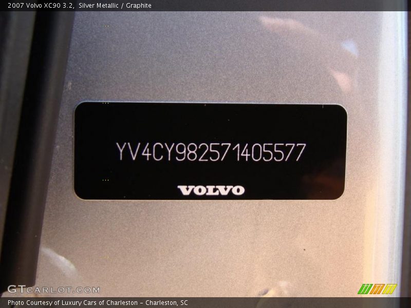 Silver Metallic / Graphite 2007 Volvo XC90 3.2