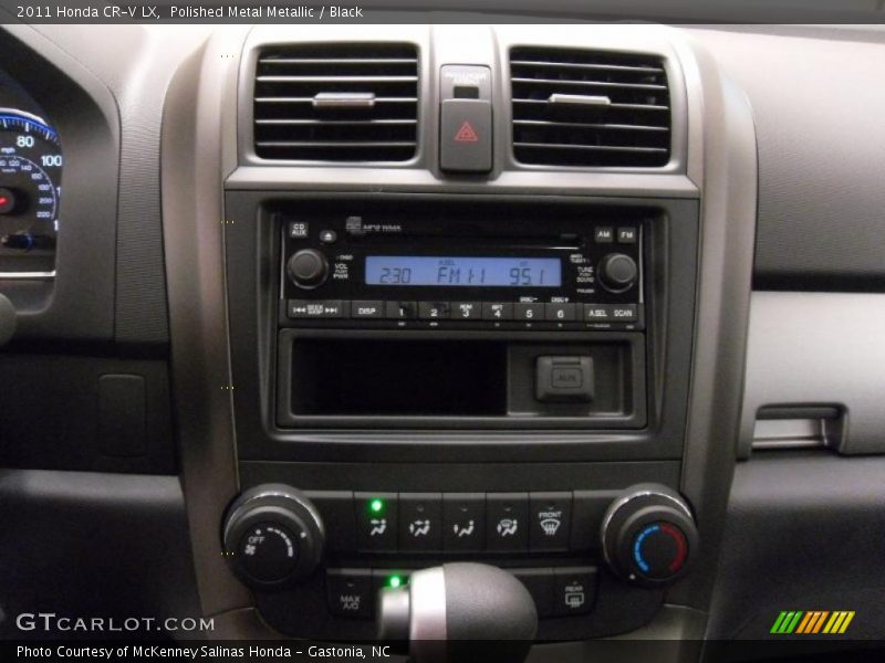 Controls of 2011 CR-V LX