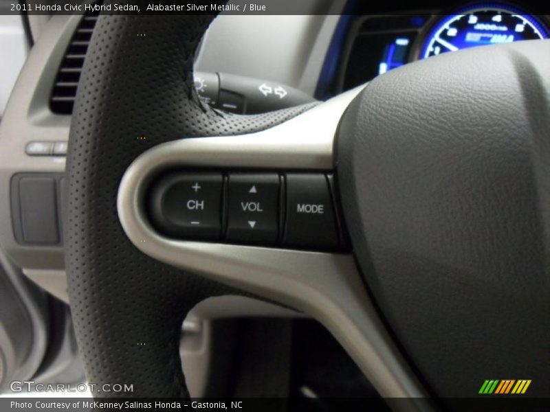 Controls of 2011 Civic Hybrid Sedan