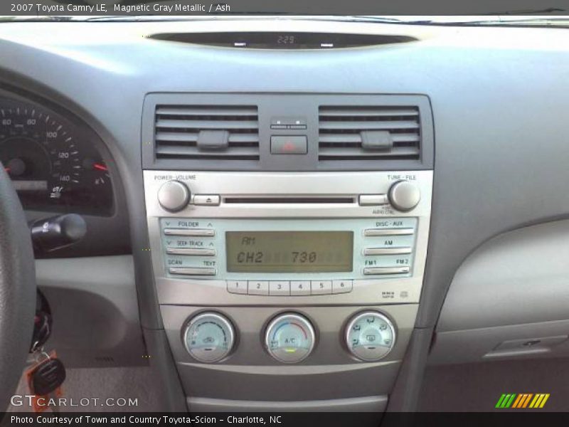 Magnetic Gray Metallic / Ash 2007 Toyota Camry LE