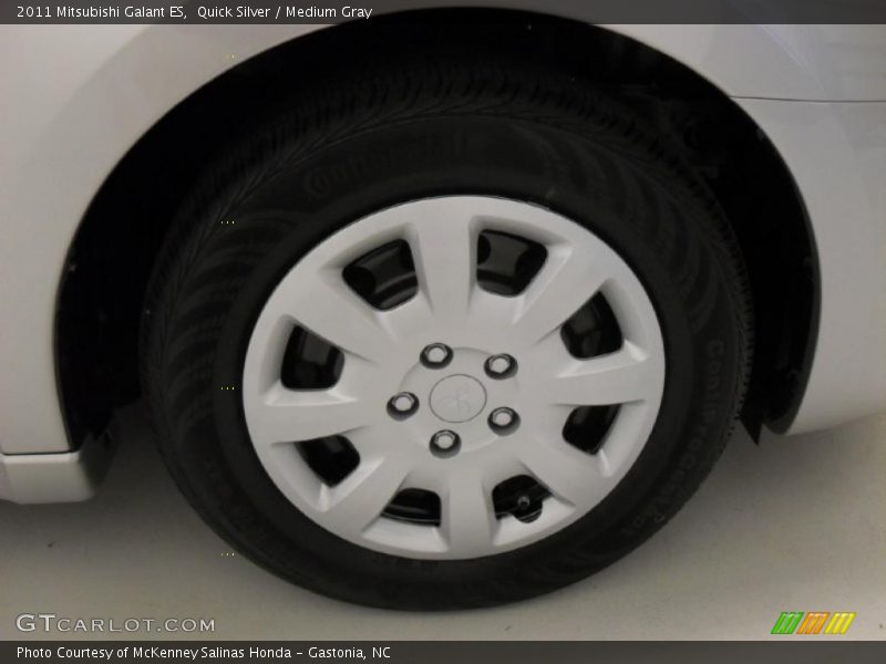 Quick Silver / Medium Gray 2011 Mitsubishi Galant ES