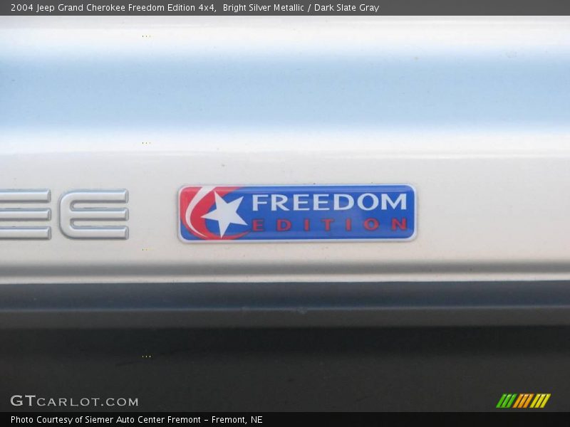  2004 Grand Cherokee Freedom Edition 4x4 Logo